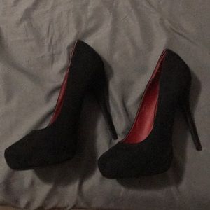 High heel shoes